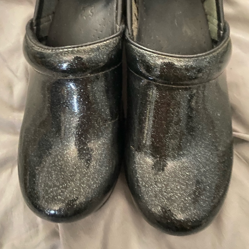 Dansko Professional Black Glitzy Patent 37EU